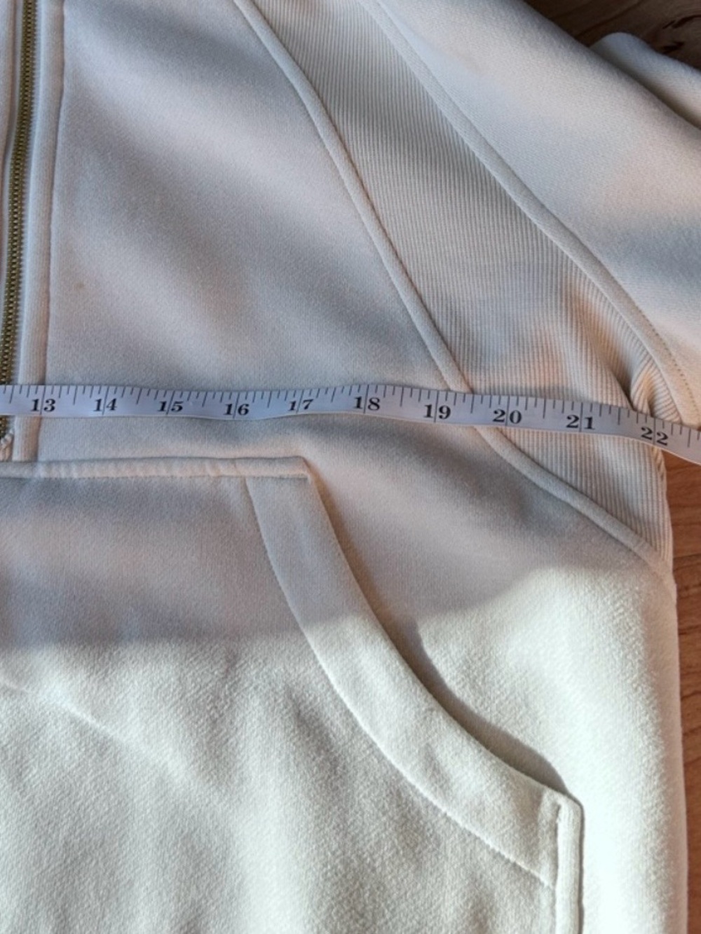 Lululemon Scuba Half Zip Hoodie Cream Tan Oversized Boxy Athleisure Woman M/L - Picture 9 of 9
